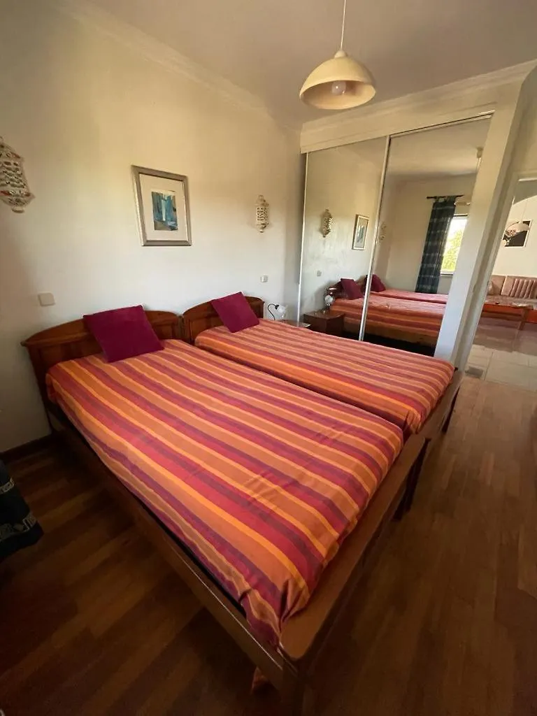 Vau Sea View, T2 Apartment, Close To Beach,Ideal For Families Portimao 0*,  Portugal