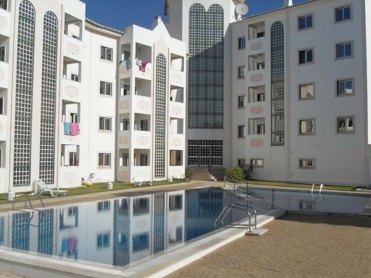 Vau Sea View, T2 Apartment, Close To Beach,Ideal For Families Portimao Apartment