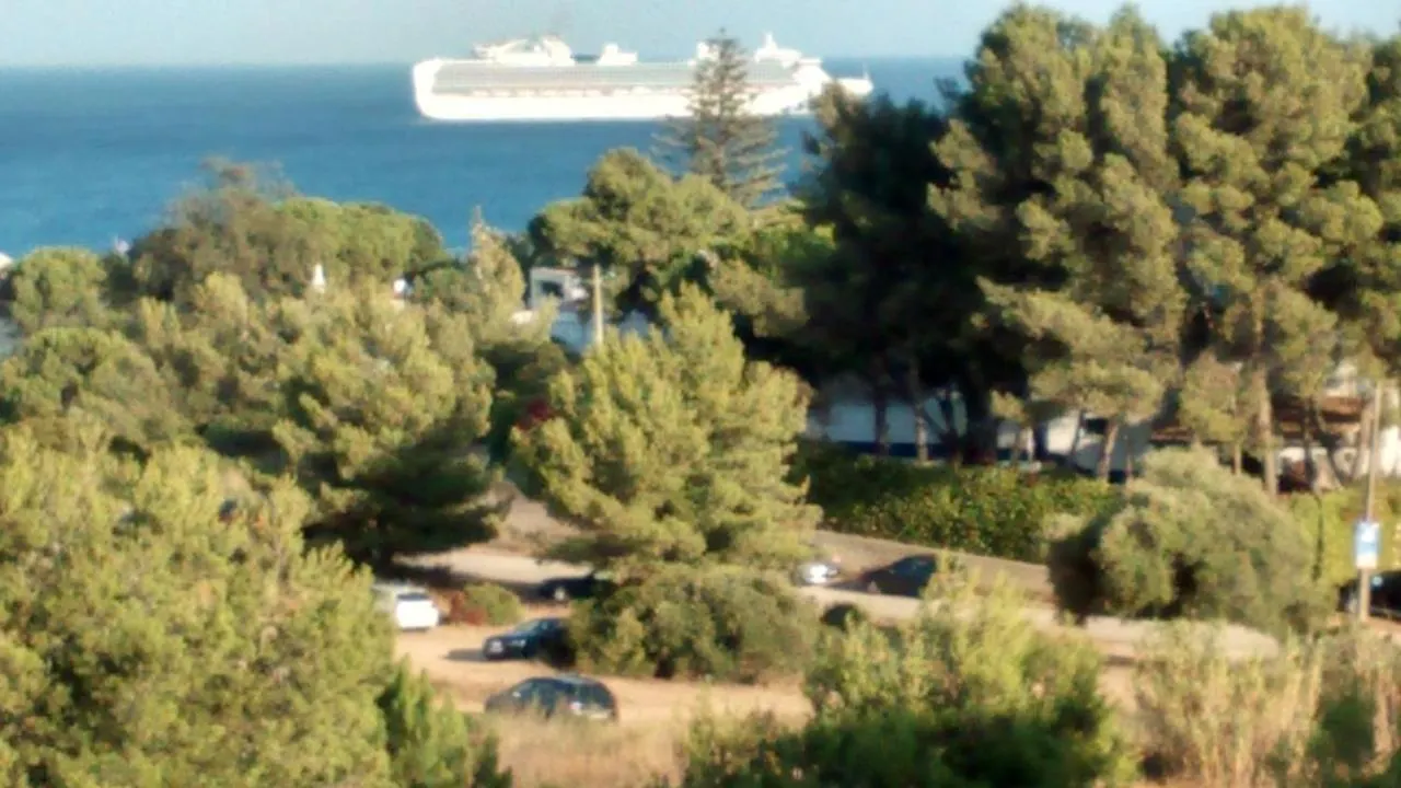 Apartment Vau Sea View, T2 Apartment, Close To Beach,Ideal For Families Portimao